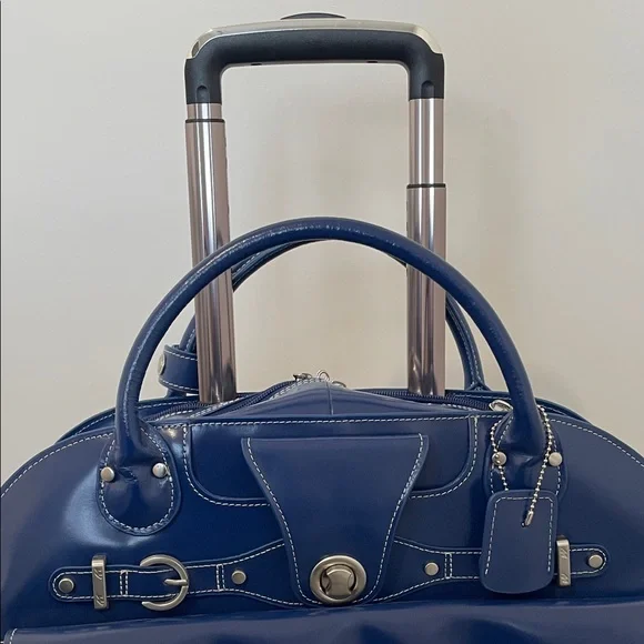 McKlein Edgebrook Navy Leather Rolling Briefcase Laptop Bag Lock Key - Picture 11 of 16